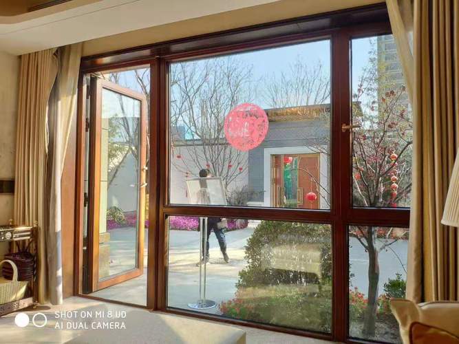天津专业断桥铝门窗封阳台 更换家庭门窗